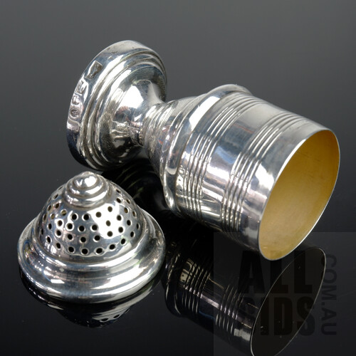 Good George IV Sterling Silver Pepper Pot with 1821 Coronation Hallmark, Sheffield, 56g