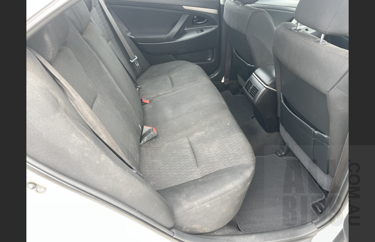 9/2011 Toyota Aurion AT-X GSV40R 09 UPGRADE 4d Sedan White 3.5L