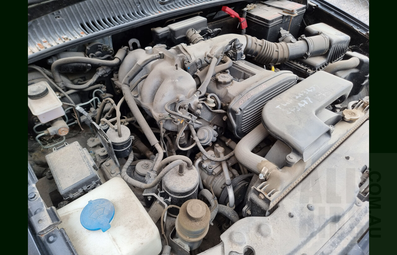 07/2001 Kia Sportage (4x4) MY01 4d Wagon Black 2.0L - Project