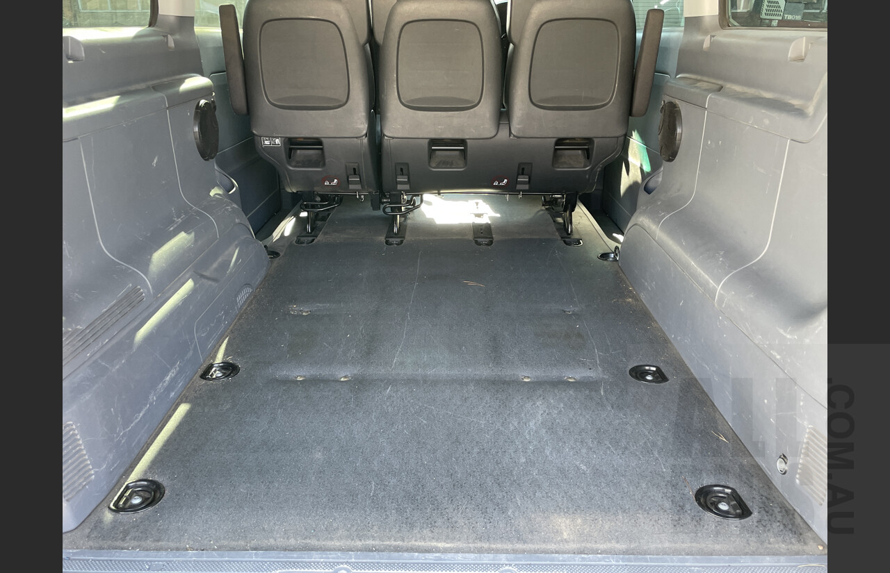 7/2010 Mercedes-Benz Vito 120cdi  5d Van Silver 3.0L Diesel - 5 Seats