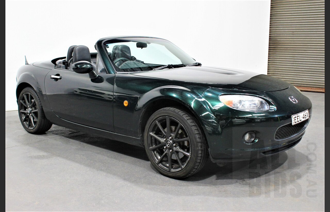 1/2007 Mazda MX-5 NC Hardtop 2d Convertible Green 2.0L