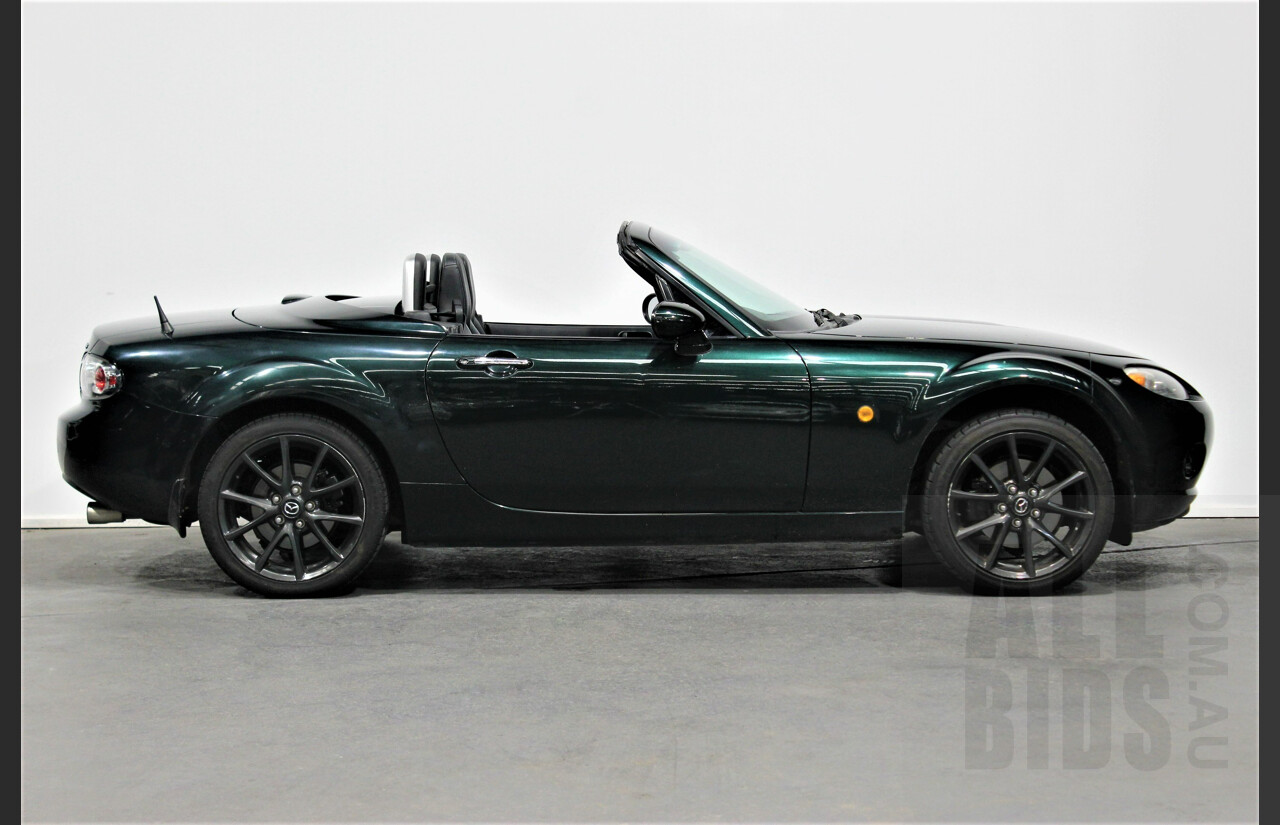 1/2007 Mazda MX-5 NC Hardtop 2d Convertible Green 2.0L