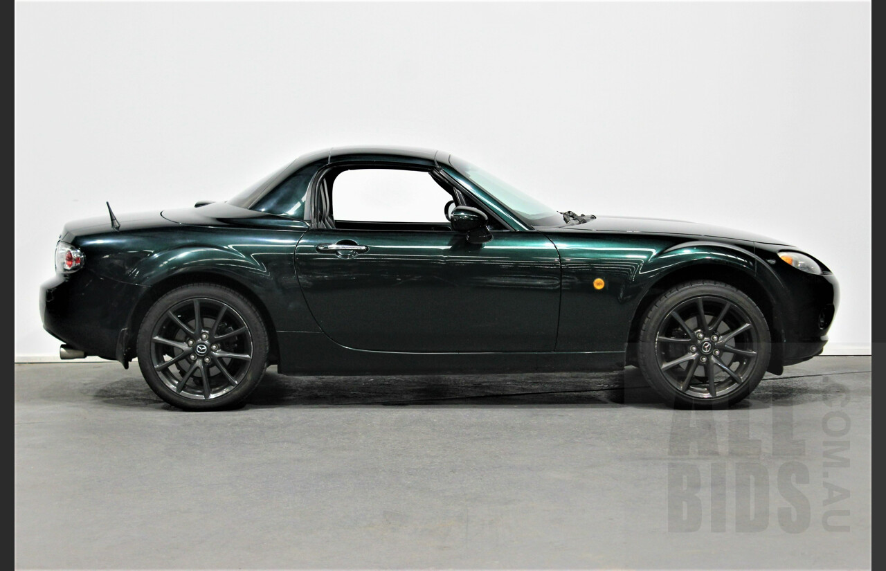 1/2007 Mazda MX-5 NC Hardtop 2d Convertible Green 2.0L