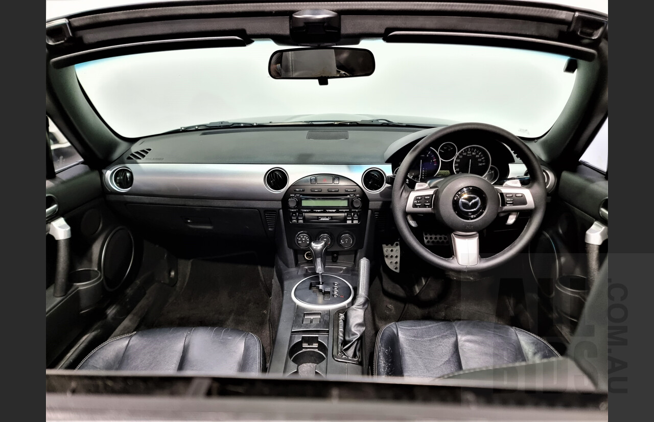 1/2007 Mazda MX-5 NC Hardtop 2d Convertible Green 2.0L