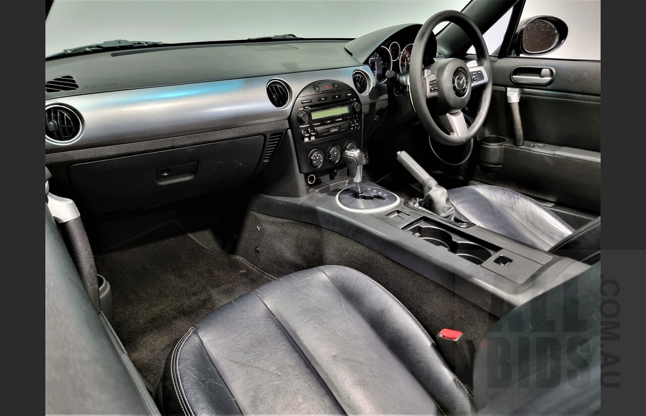 1/2007 Mazda MX-5 NC Hardtop 2d Convertible Green 2.0L