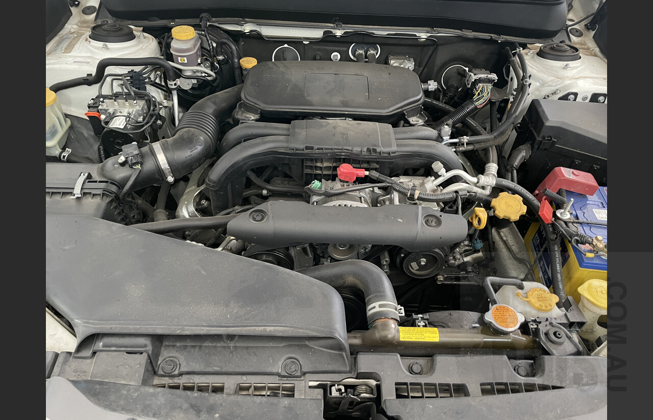 6/2010 Subaru Outback 2.5i MY10 4d Wagon White 2.5L