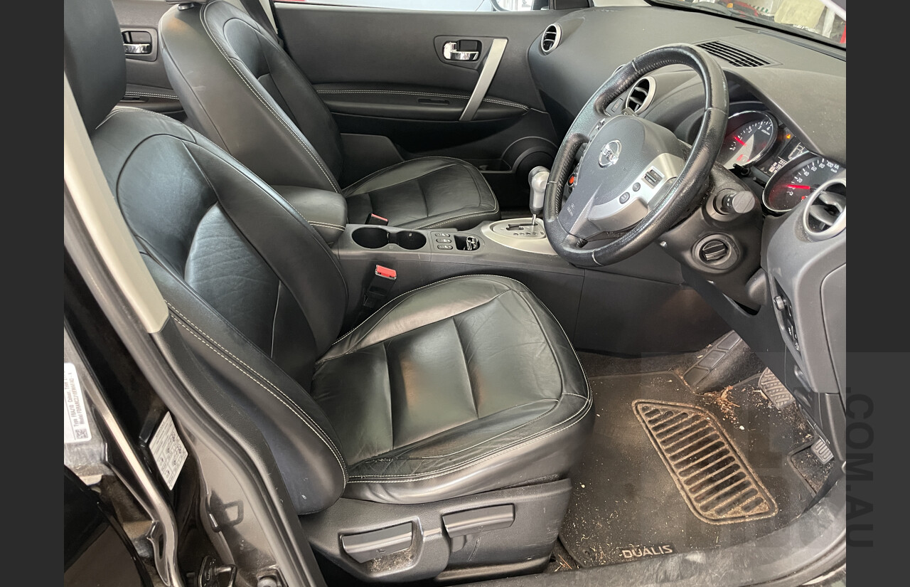 11/2012 Nissan Dualis Ti (4x2) J10 SERIES II 4d Wagon Black 2.0L