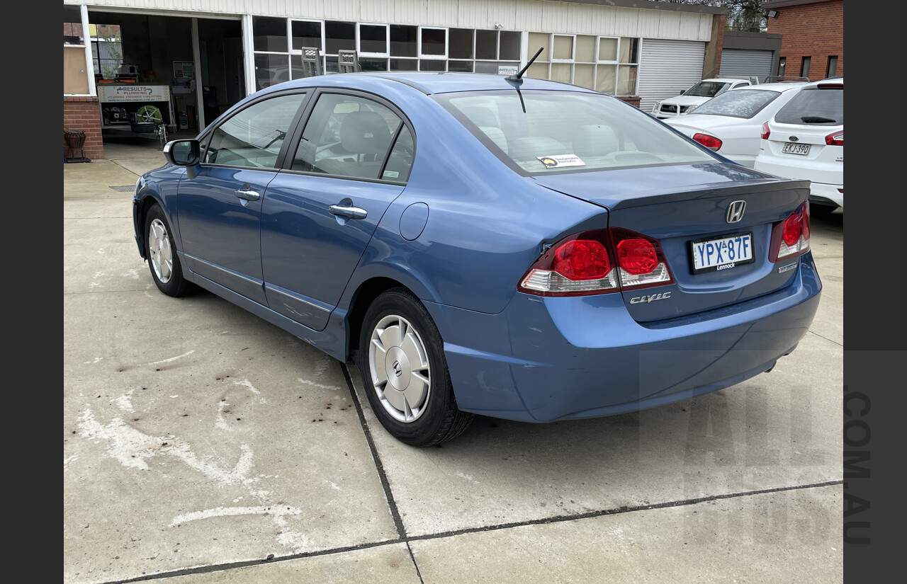 11/2009 Honda Civic Hybrid MY07 4d Sedan Blue 1.3L