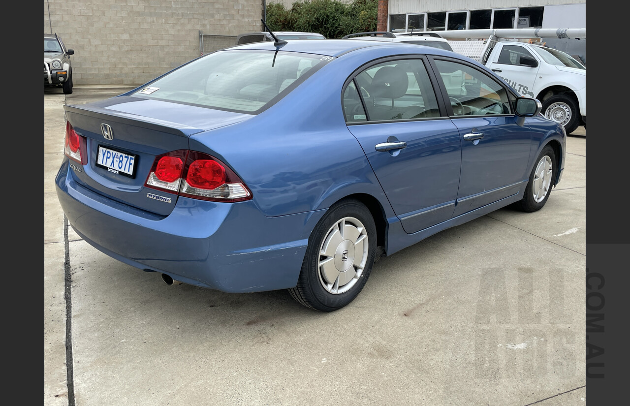 11/2009 Honda Civic Hybrid MY07 4d Sedan Blue 1.3L