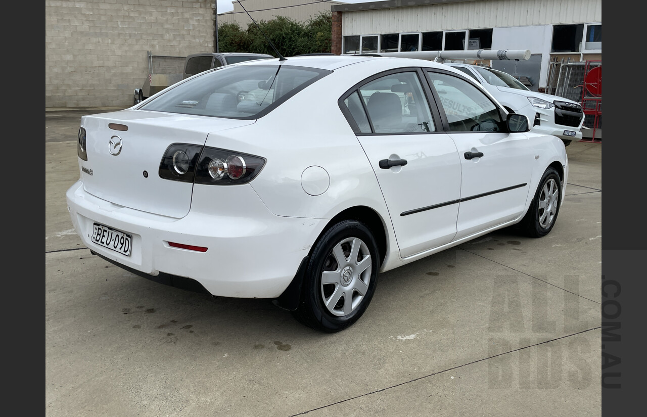 1/2008 Mazda Mazda3 NEO BK 4d Sedan White 2.0L