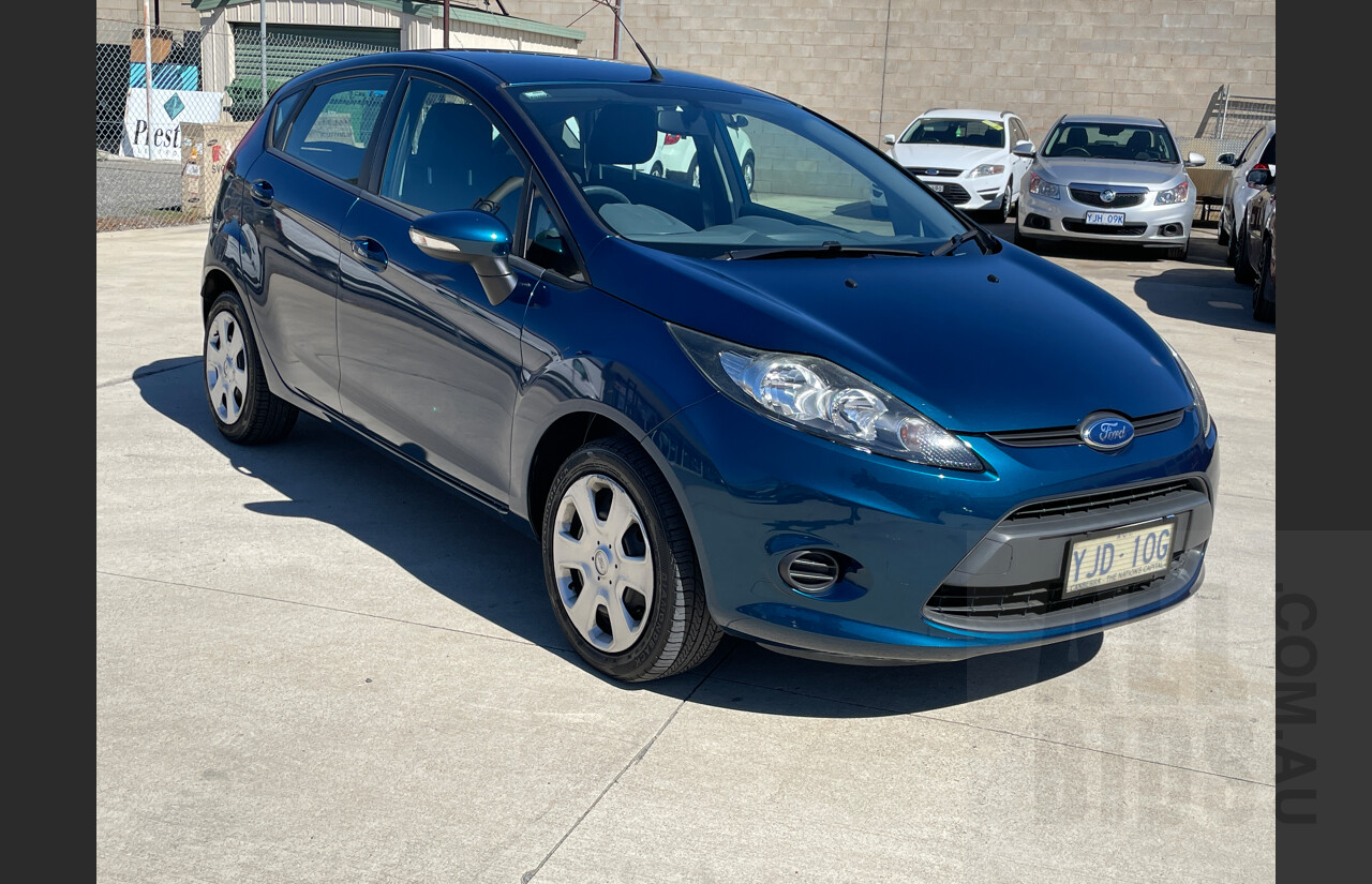 5/2012 Ford Fiesta CL WT 4d Hatchback Blue 1.6L