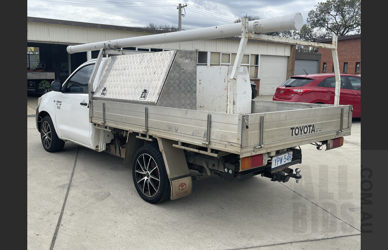 7/2008 Toyota Hilux Workmate TGN16R 07 UPGRADE C/chas White 2.7L
