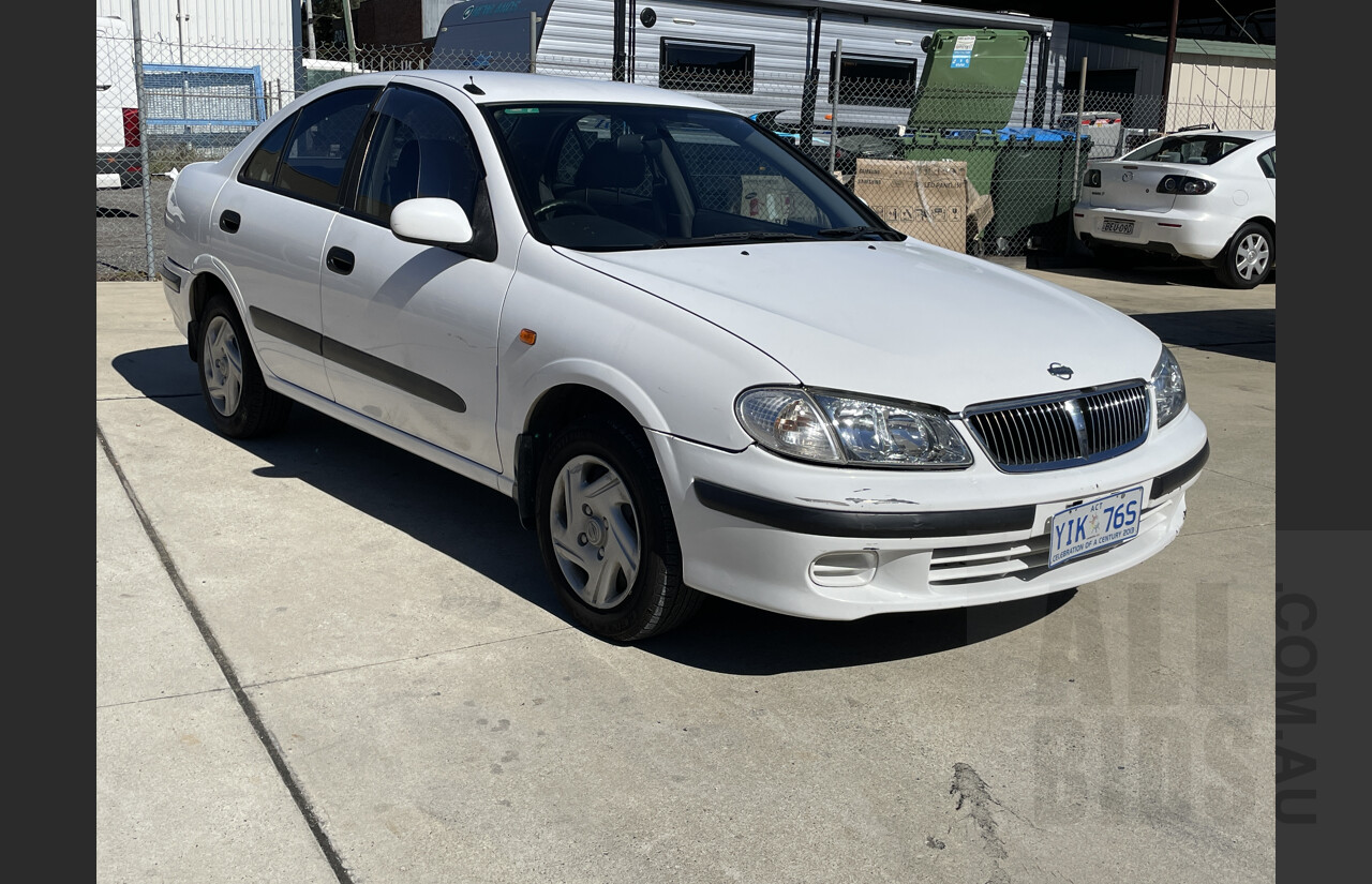 2/2001 Nissan Pulsar ST N16 4d Sedan White 1.6L