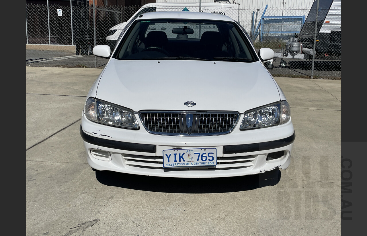 2/2001 Nissan Pulsar ST N16 4d Sedan White 1.6L