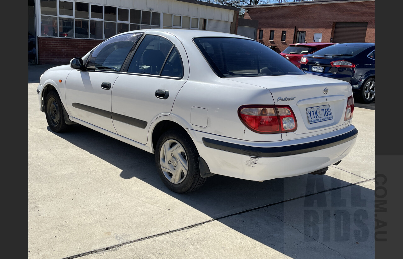 2/2001 Nissan Pulsar ST N16 4d Sedan White 1.6L