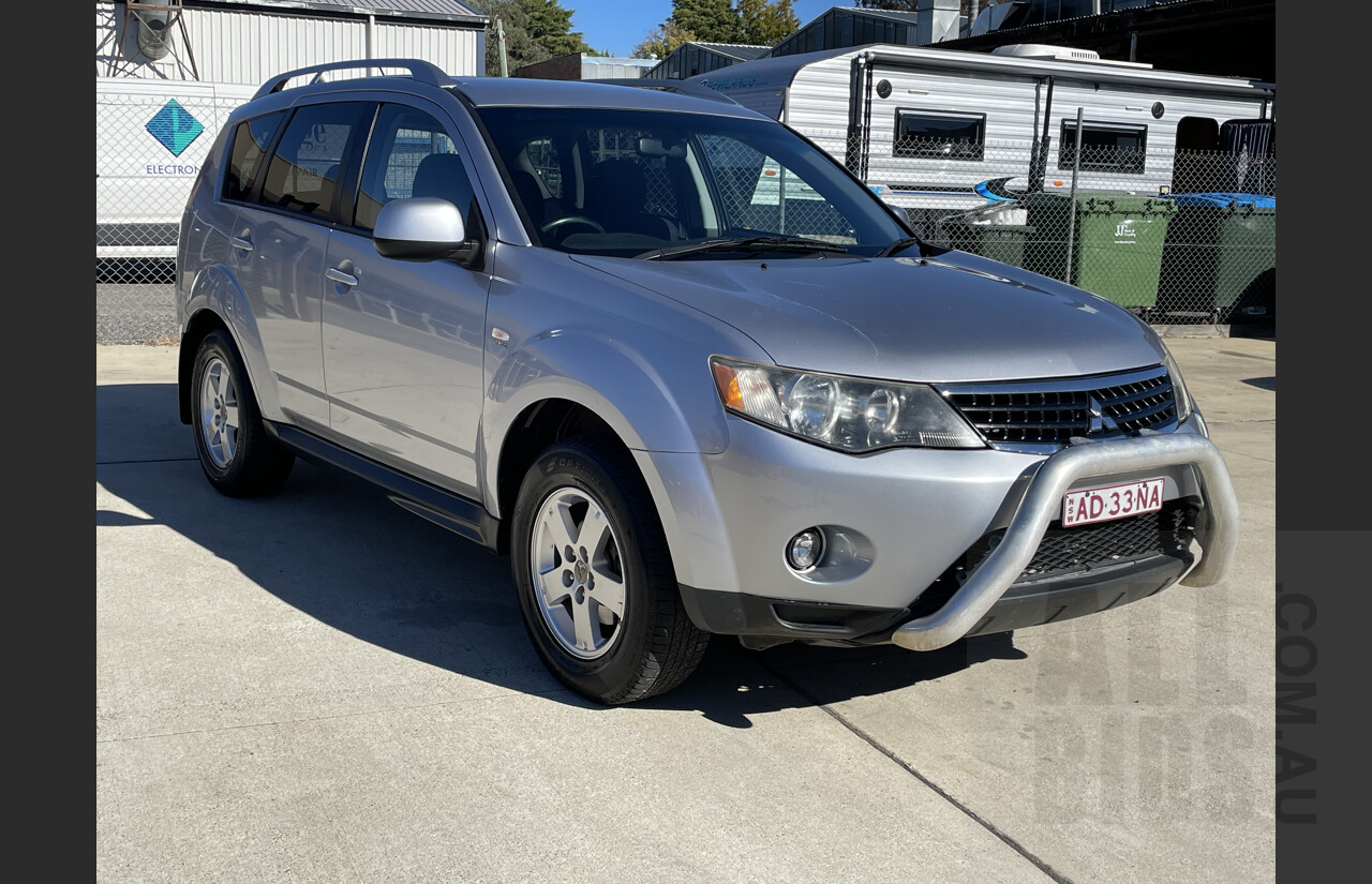 8/2009 Mitsubishi Outlander Activ (5 Seat) ZG MY09 4d Wagon Silver 2.4L