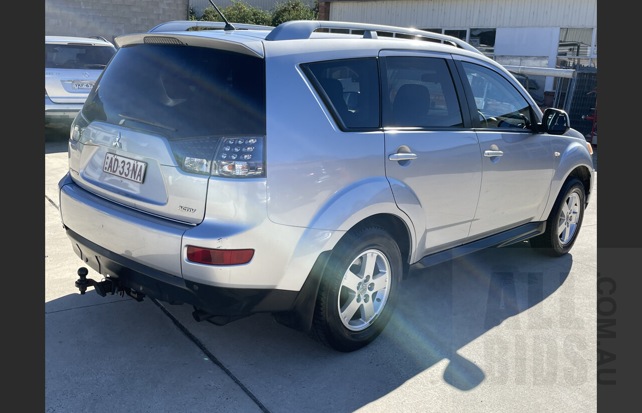 8/2009 Mitsubishi Outlander Activ (5 Seat) ZG MY09 4d Wagon Silver 2.4L