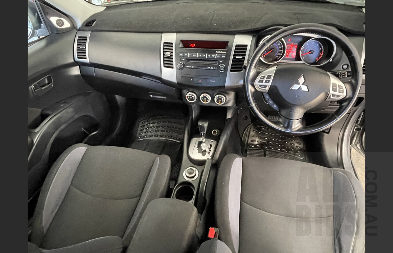 8/2009 Mitsubishi Outlander Activ (5 Seat) ZG MY09 4d Wagon Silver 2.4L