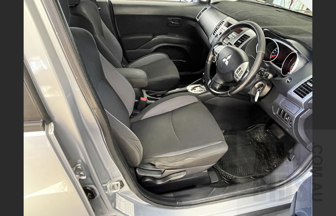 8/2009 Mitsubishi Outlander Activ (5 Seat) ZG MY09 4d Wagon Silver 2.4L