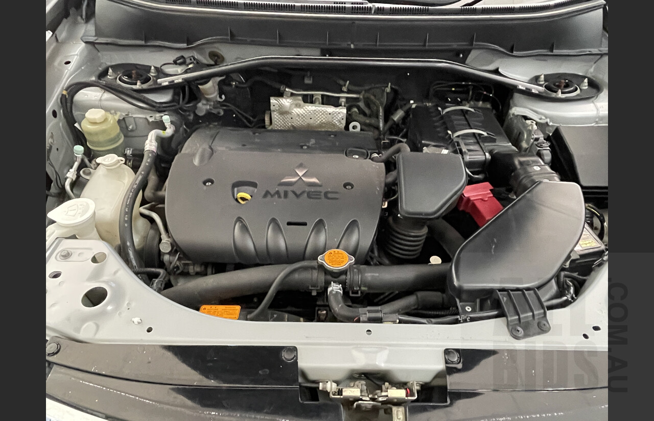 8/2009 Mitsubishi Outlander Activ (5 Seat) ZG MY09 4d Wagon Silver 2.4L