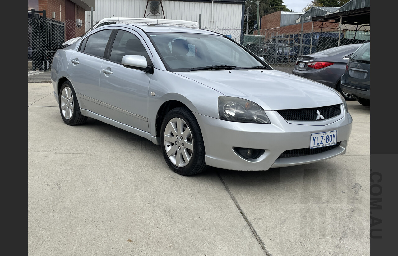 11/2005 Mitsubishi 380 GT DB 4d Sedan Silver 3.8L