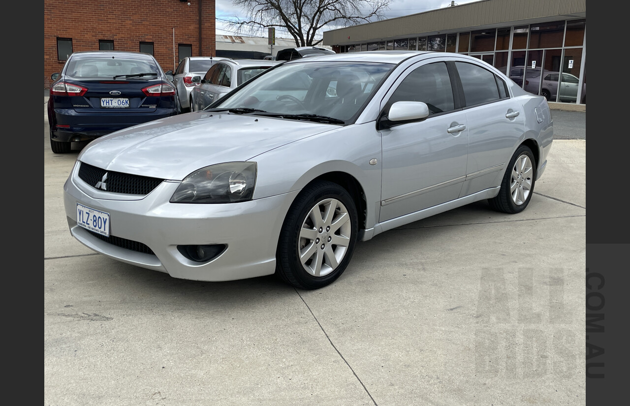 11/2005 Mitsubishi 380 GT DB 4d Sedan Silver 3.8L