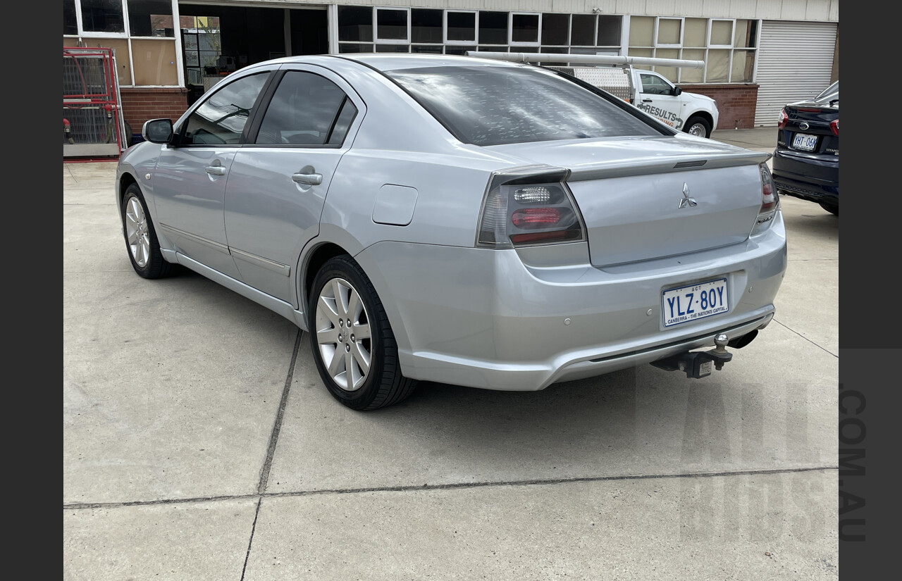 11/2005 Mitsubishi 380 GT DB 4d Sedan Silver 3.8L