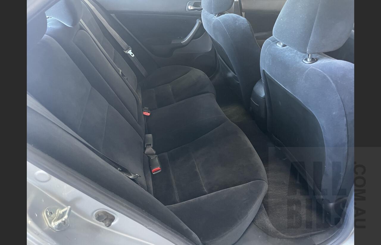 3/2006 Honda Accord EURO MY06 UPGRADE 4d Sedan Silver 2.4L