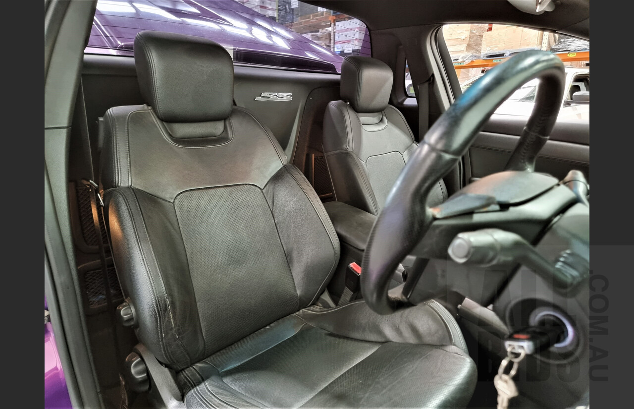 11/2007 Holden Commodore SS-V VE Utility Morpheus Purple 6.0L V8 Manual