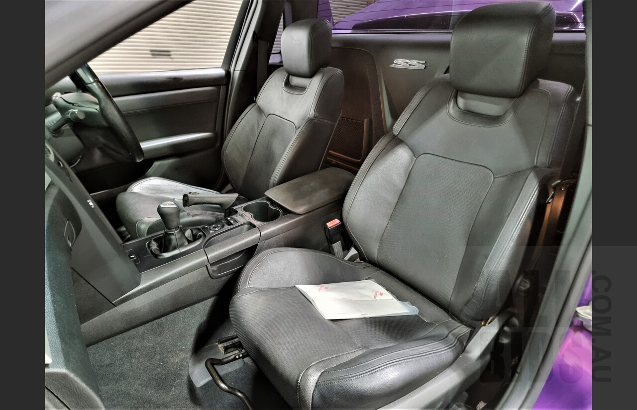 11/2007 Holden Commodore SS-V VE Utility Morpheus Purple 6.0L V8 Manual