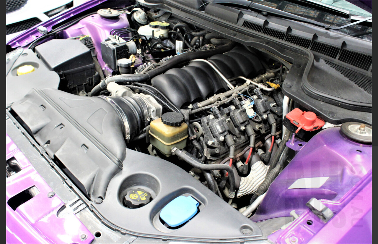 11/2007 Holden Commodore SS-V VE Utility Morpheus Purple 6.0L V8 Manual