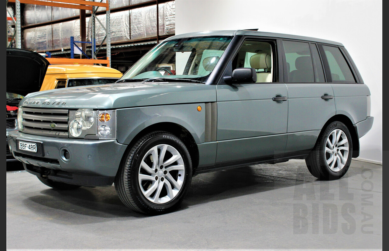 8/2003 Land Rover Range Rover HSE 4d Wagon Green 4.4L V8