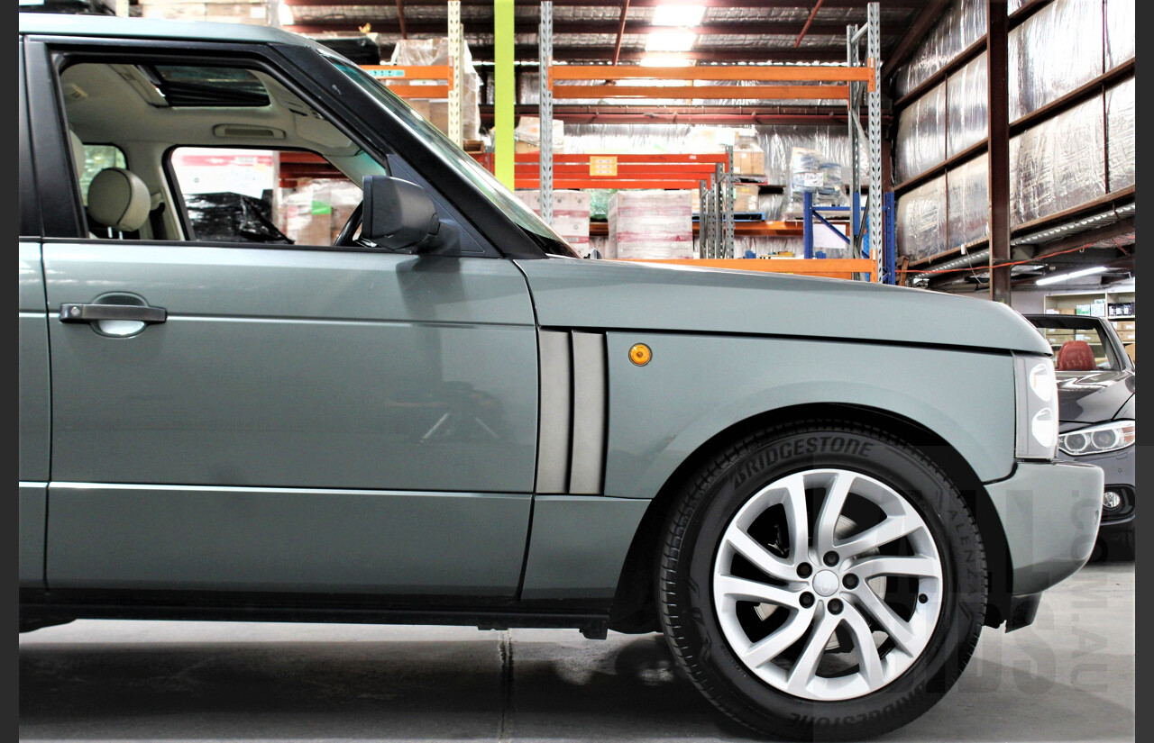 8/2003 Land Rover Range Rover HSE 4d Wagon Green 4.4L V8