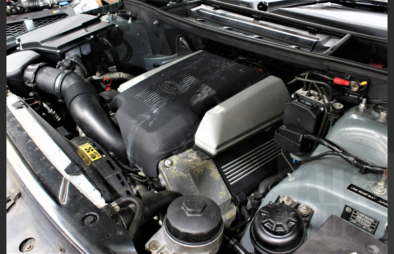 8/2003 Land Rover Range Rover HSE 4d Wagon Green 4.4L V8