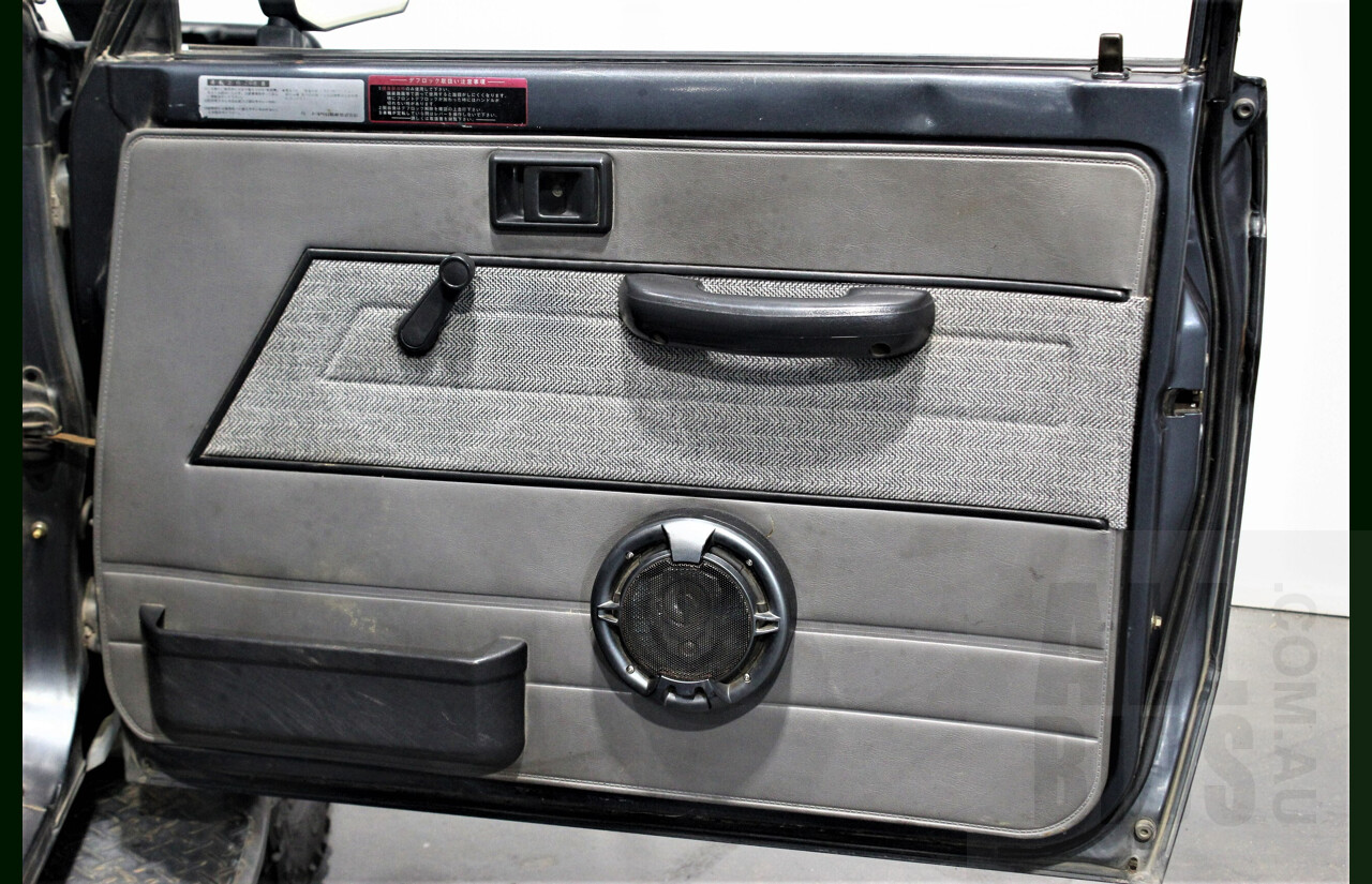 2/1987 Toyota Landcruiser LX Turbo BJ74 (4x4) 2d FRP Top Grey 3.4L 13B-T Turbo Diesel