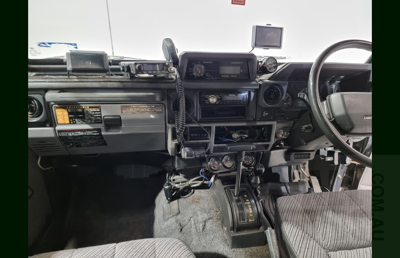 2/1987 Toyota Landcruiser LX Turbo BJ74 (4x4) 2d FRP Top Grey 3.4L 13B-T Turbo Diesel