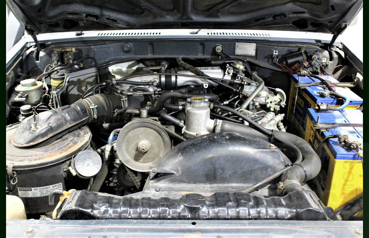 2/1987 Toyota Landcruiser LX Turbo BJ74 (4x4) 2d FRP Top Grey 3.4L 13B-T Turbo Diesel