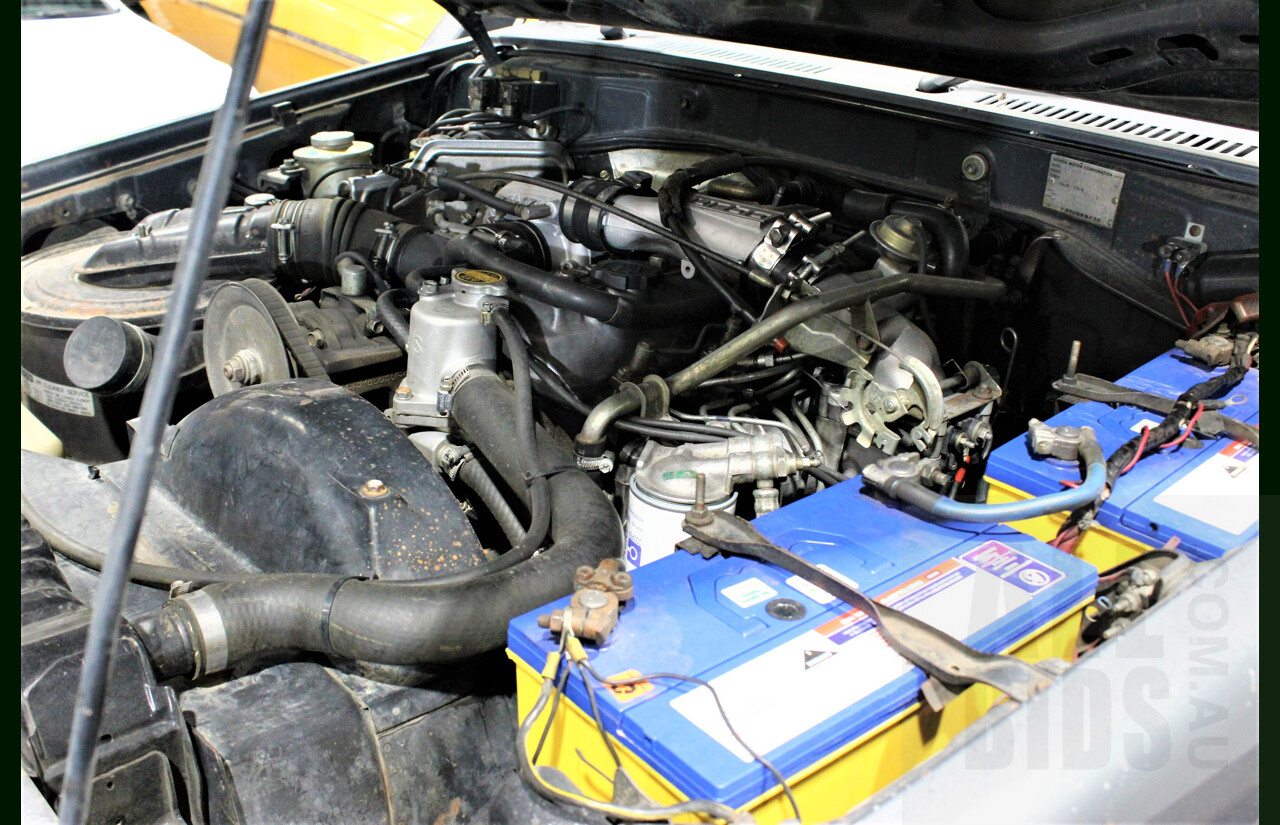 2/1987 Toyota Landcruiser LX Turbo BJ74 (4x4) 2d FRP Top Grey 3.4L 13B-T Turbo Diesel