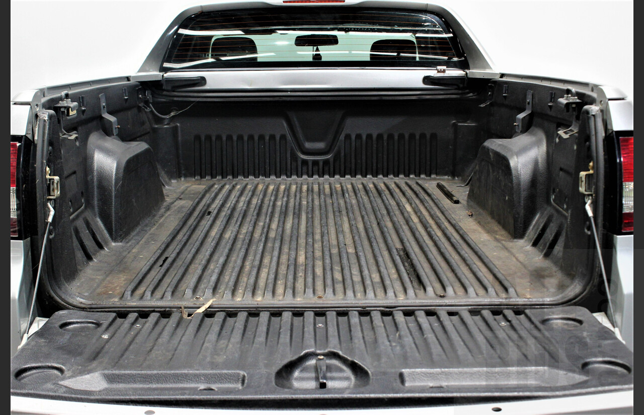 11/2007 Holden VE Commodore SS Utility Silver 6.0L V8 Manual