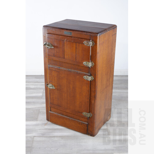 Vintage Glacier Deluxe Insulated Hardwood Ice Box