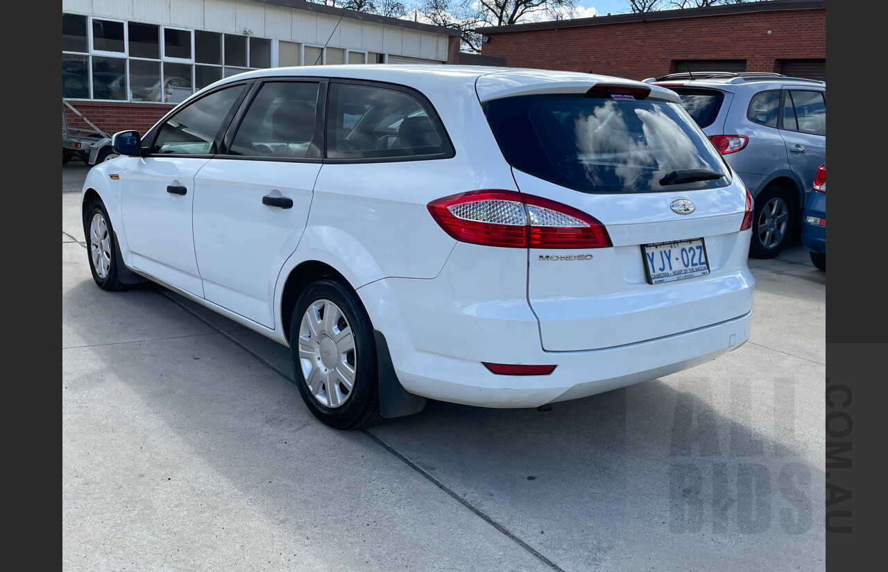 5/2010 Ford Mondeo LX MB 4d Wagon White 2.3L