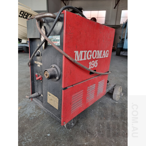 Migomag M195 Welder