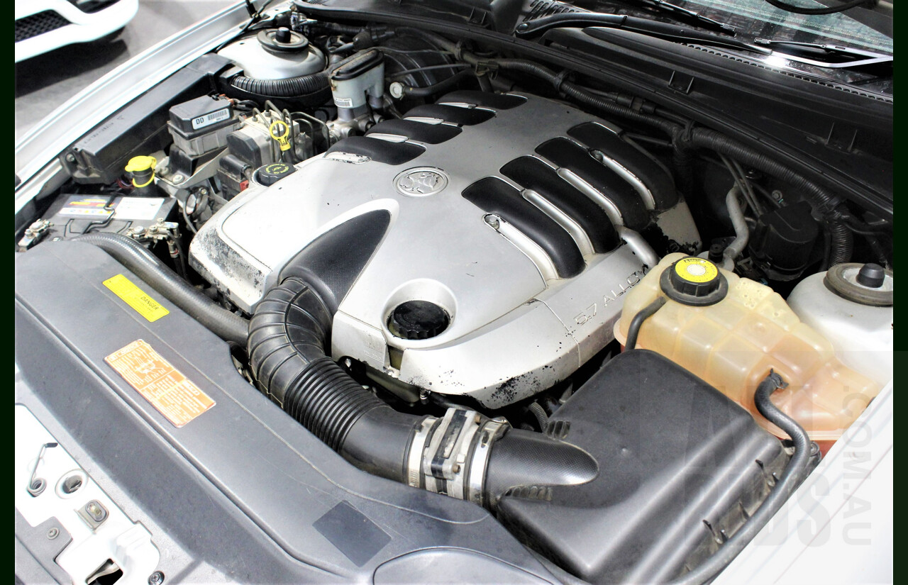 8/2002 Holden Monaro CV8 V2 2d Coupe Silver 5.7L V8