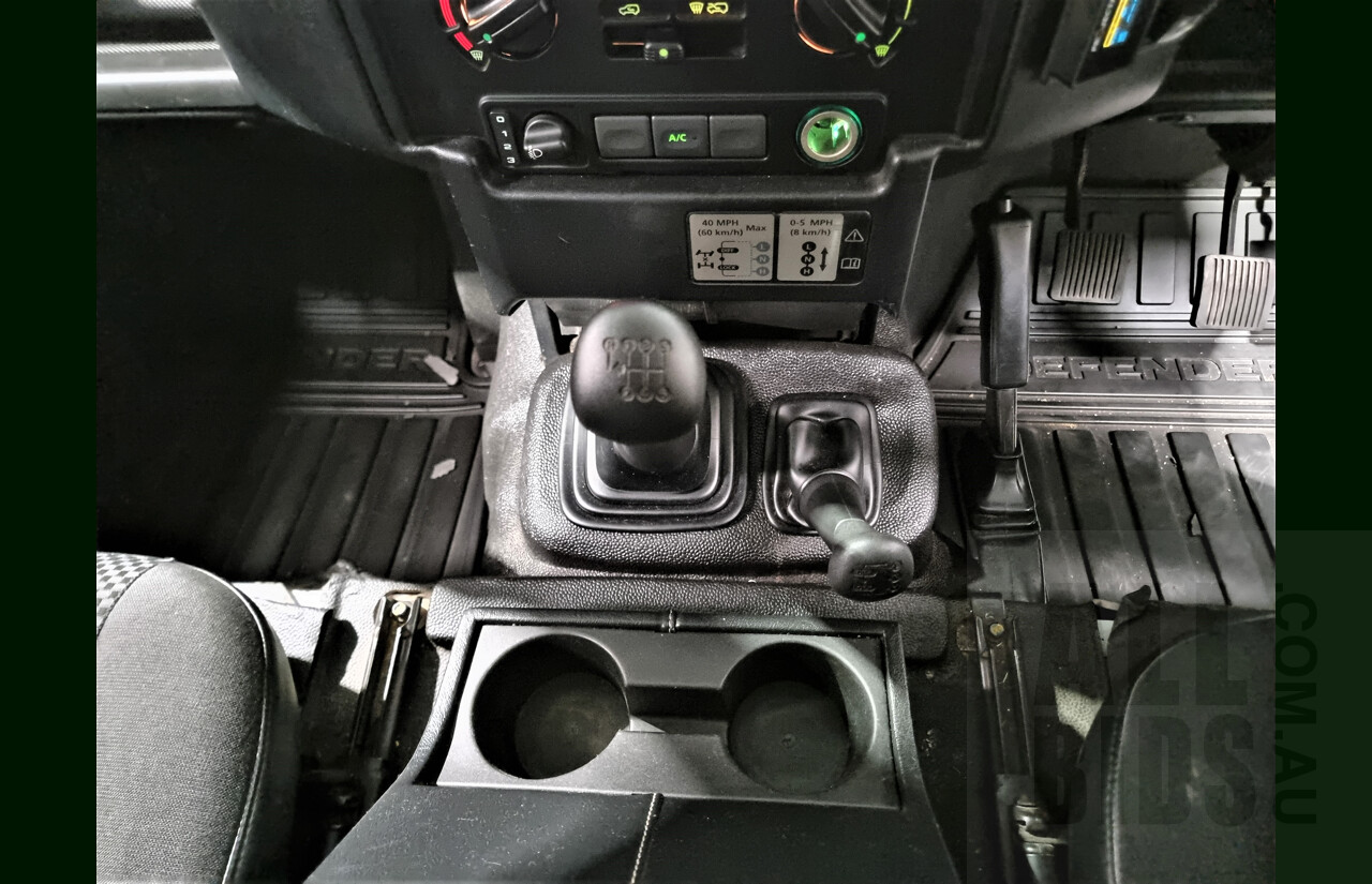 12/2011 Land Rover Defender 90 MY12 2d Wagon White 2.2L Turbo Diesel