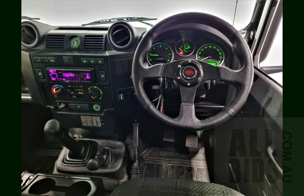 12/2011 Land Rover Defender 90 MY12 2d Wagon White 2.2L Turbo Diesel