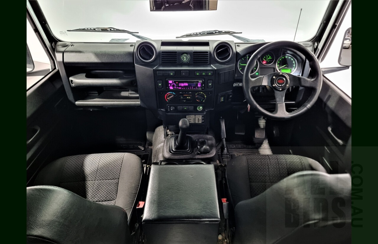 12/2011 Land Rover Defender 90 MY12 2d Wagon White 2.2L Turbo Diesel