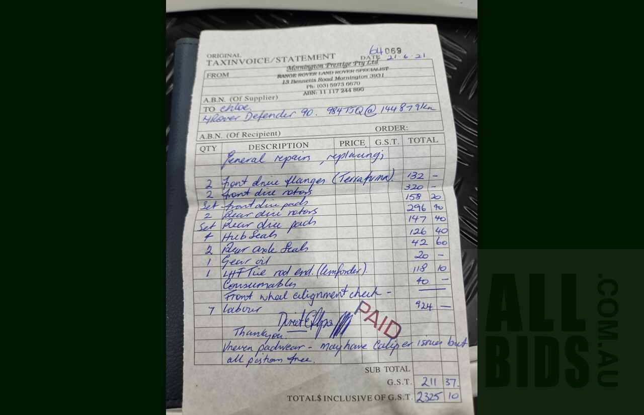 12/2011 Land Rover Defender 90 MY12 2d Wagon White 2.2L Turbo Diesel