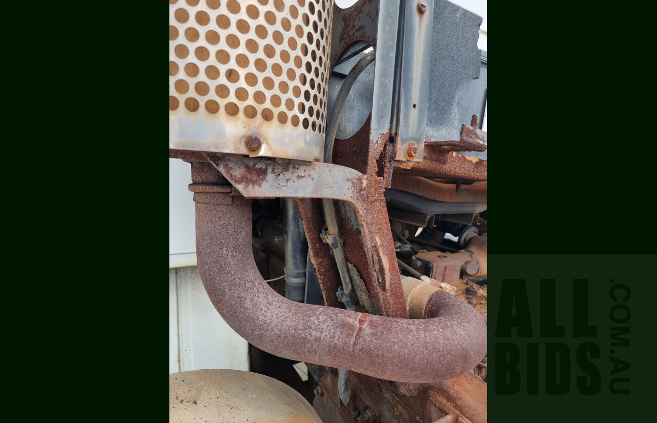 1981 Mercedes 2228S Prime Mover V8 Diesel