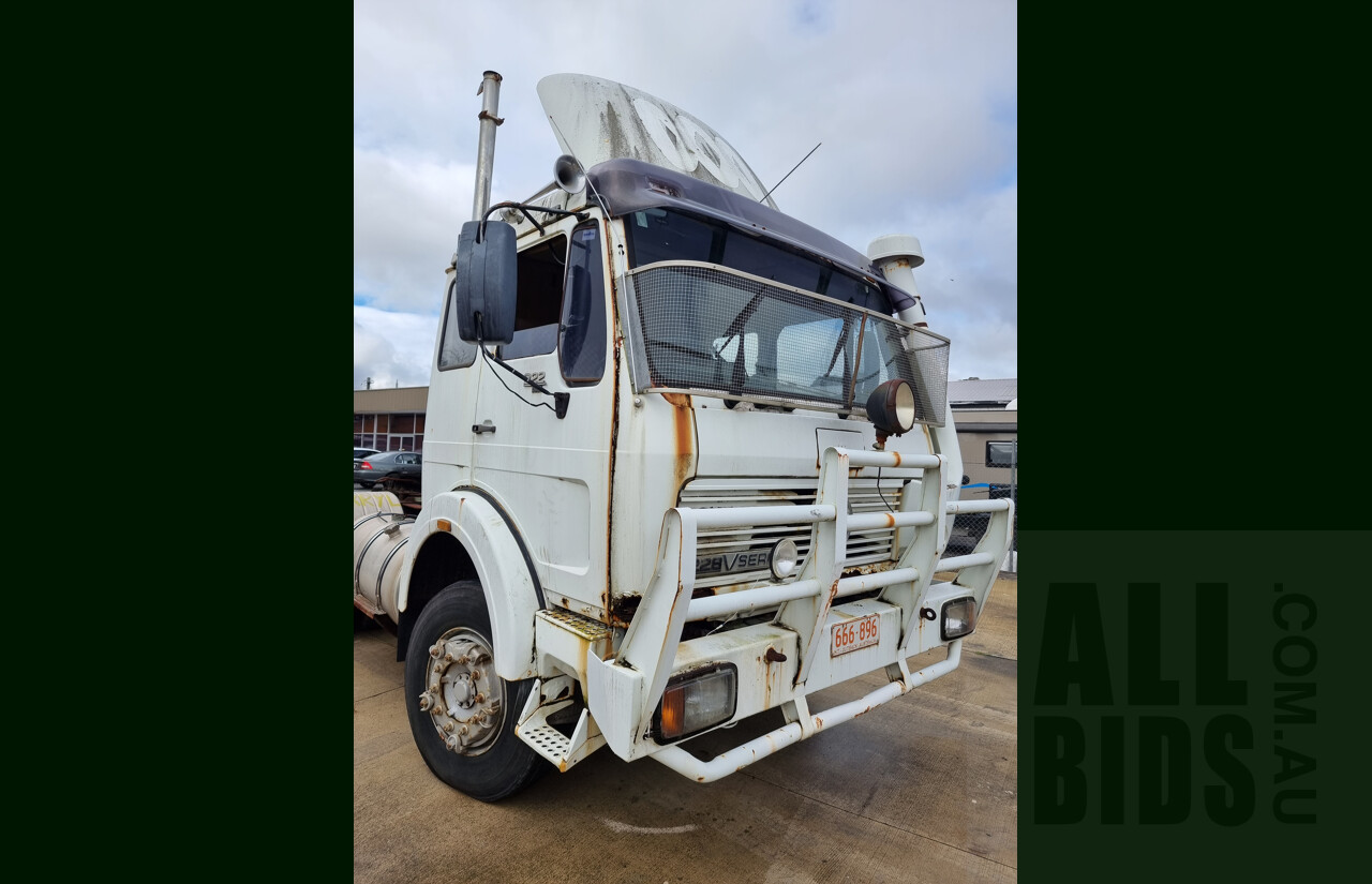 1981 Mercedes 2228S Prime Mover V8 Diesel