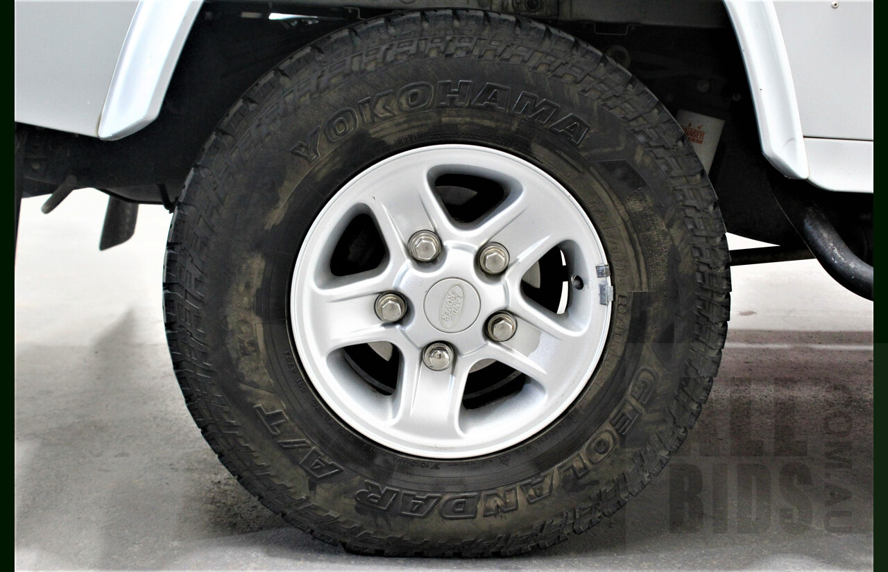 4/2009 Land Rover Defender 110 (4x4) MY09 4d Wagon Silver 2.4L Turbo Diesel